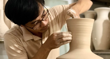 Gốm vuốt tay nghệ thuật độc bản
